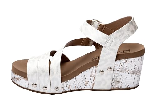 corkys giggle white leopard sz7